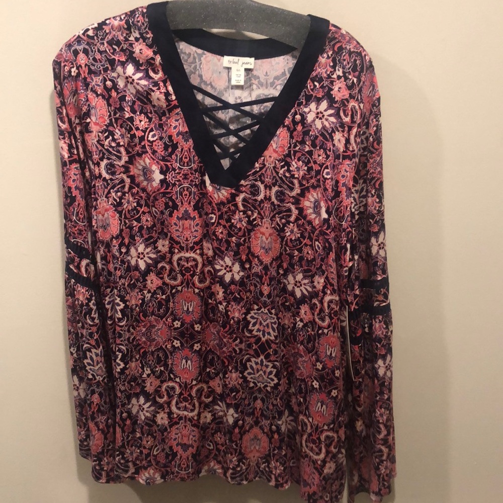NWT Bell sleeves Top